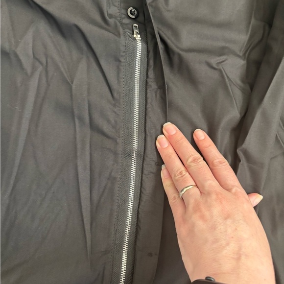 NWOT Black and White Large Classic Black Button-Up/Zipper 2 Shirt Bundle Large - Picture 5 of 7